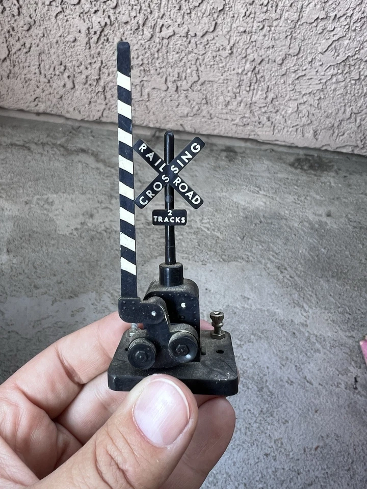 HO Tyco Huge Lot of Steel Track Straight Curve Switch Transformer Starter Set - Image 3 of 4