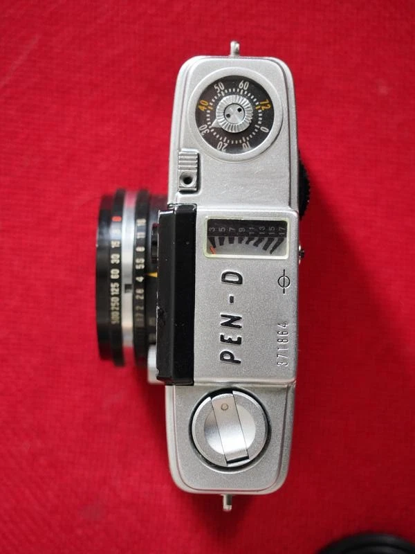 Olympus Pen D3 sehr schöner Zustand 35mm Halbformatkamera - Bild 4 von 4