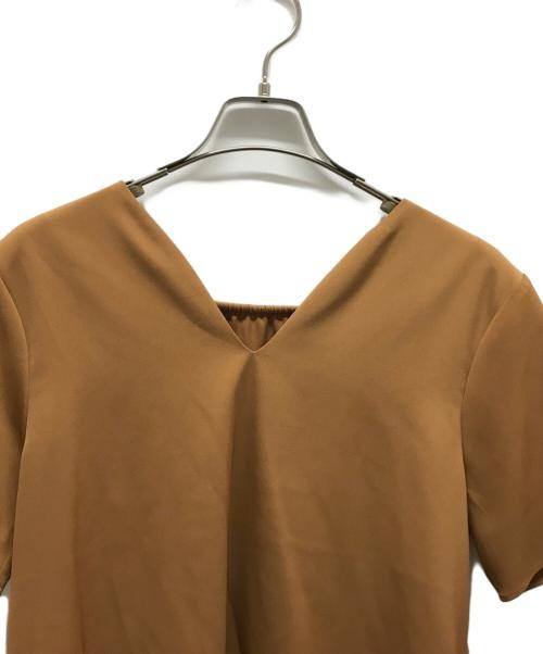 Ameri                    MEDI FOUNTAIN NECK TOP b… - image 3