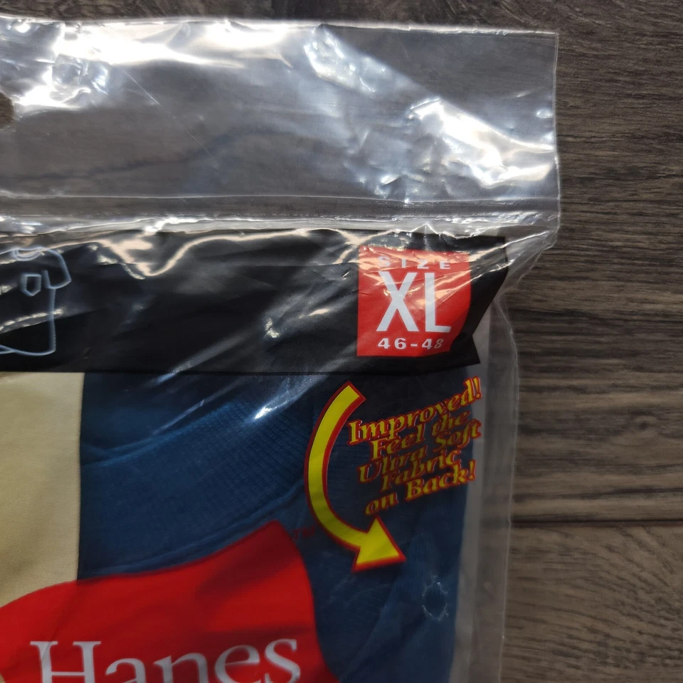 HANES Vintage 2000 Pocket T-Shirt Men's Size XL Blue NOS 1-PACK Soft Fabric  - Image 3 of 4