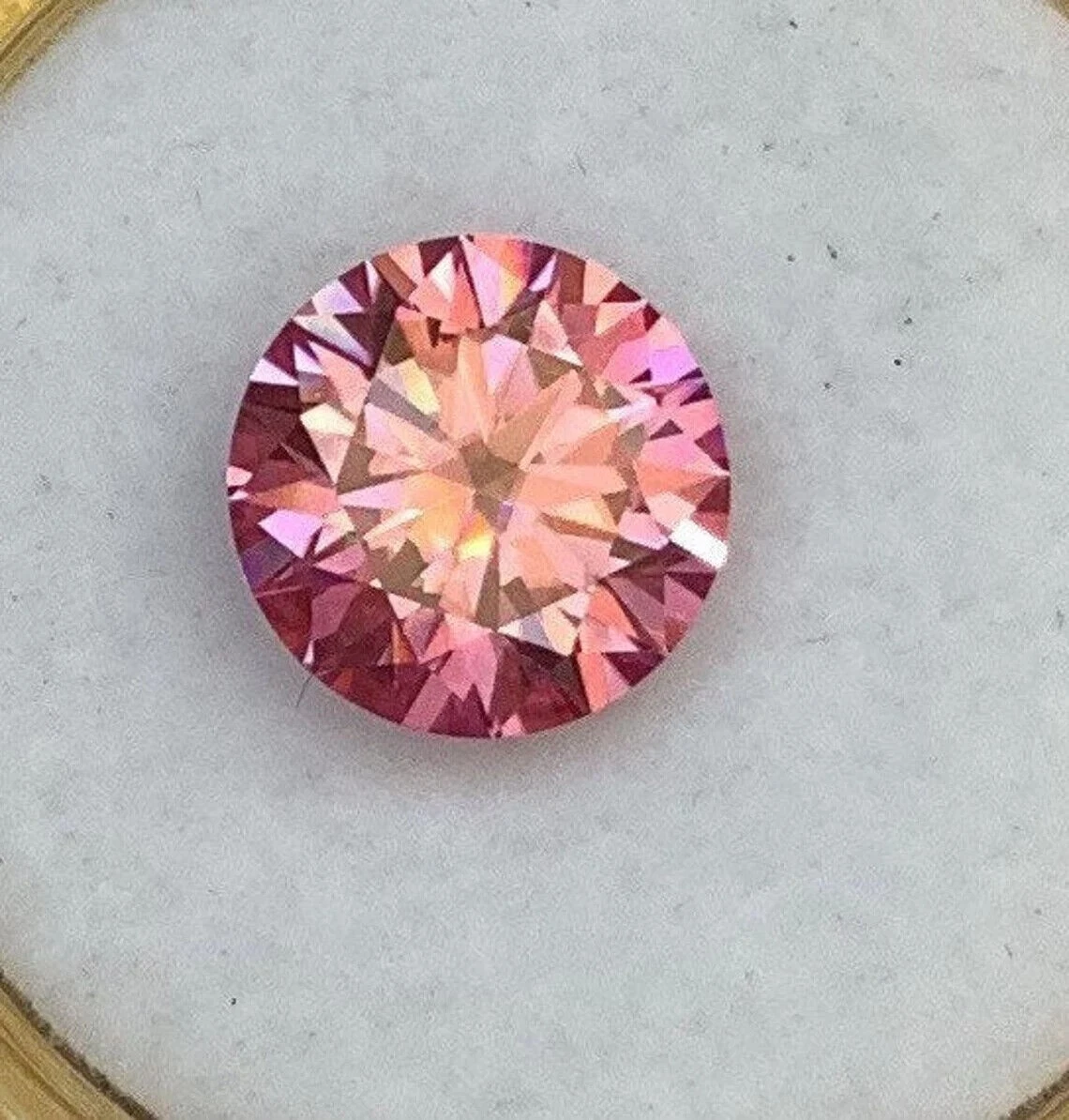 Excellent Cut Loose Pink Round Moissanite Diamond VVS1 Clarity GRA