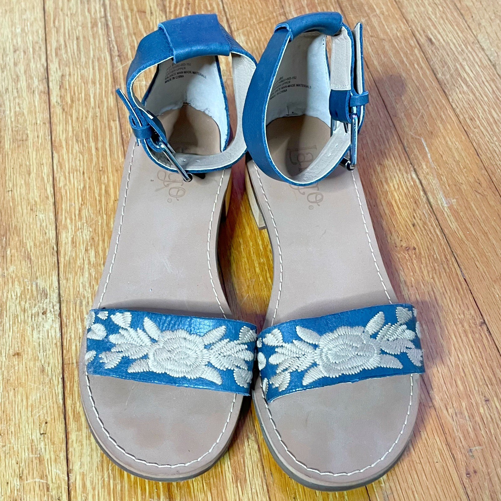 APL Latigo Tana sandalo donna pelle navy cinturino alla caviglia tacco basso blocco misura 8