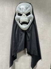 Hard Plastic Skeleton Skull Glow In The Dark Halloween Mask