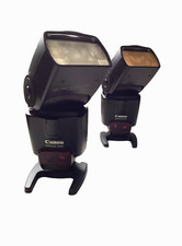 2 Canon Speedlite 430 EX Multifunktionale Blitzgeräte für Canon Kameras