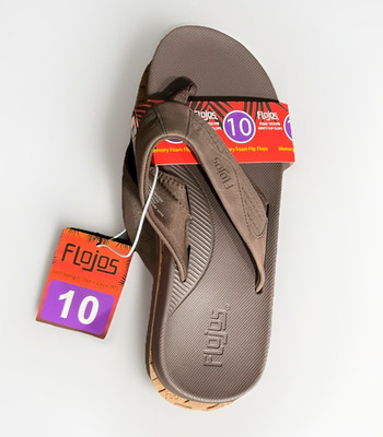 Flojos Men s Memory Foam Flip Flop Sandals Brown Size 10, New W Tags