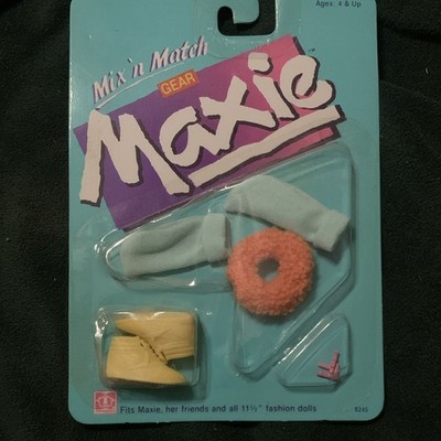 Hasbro Maxie Mix 'n Match Gear Shoes/Earrings/Hair Accessory Set 11.5in 8245