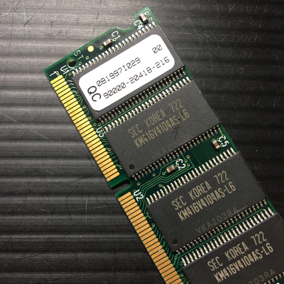 081997I029 90000-20418-216 KMM466F804AS1-L6 64MB EDO non-parity 3.3v 144-Pin RAM - Image 3 of 3