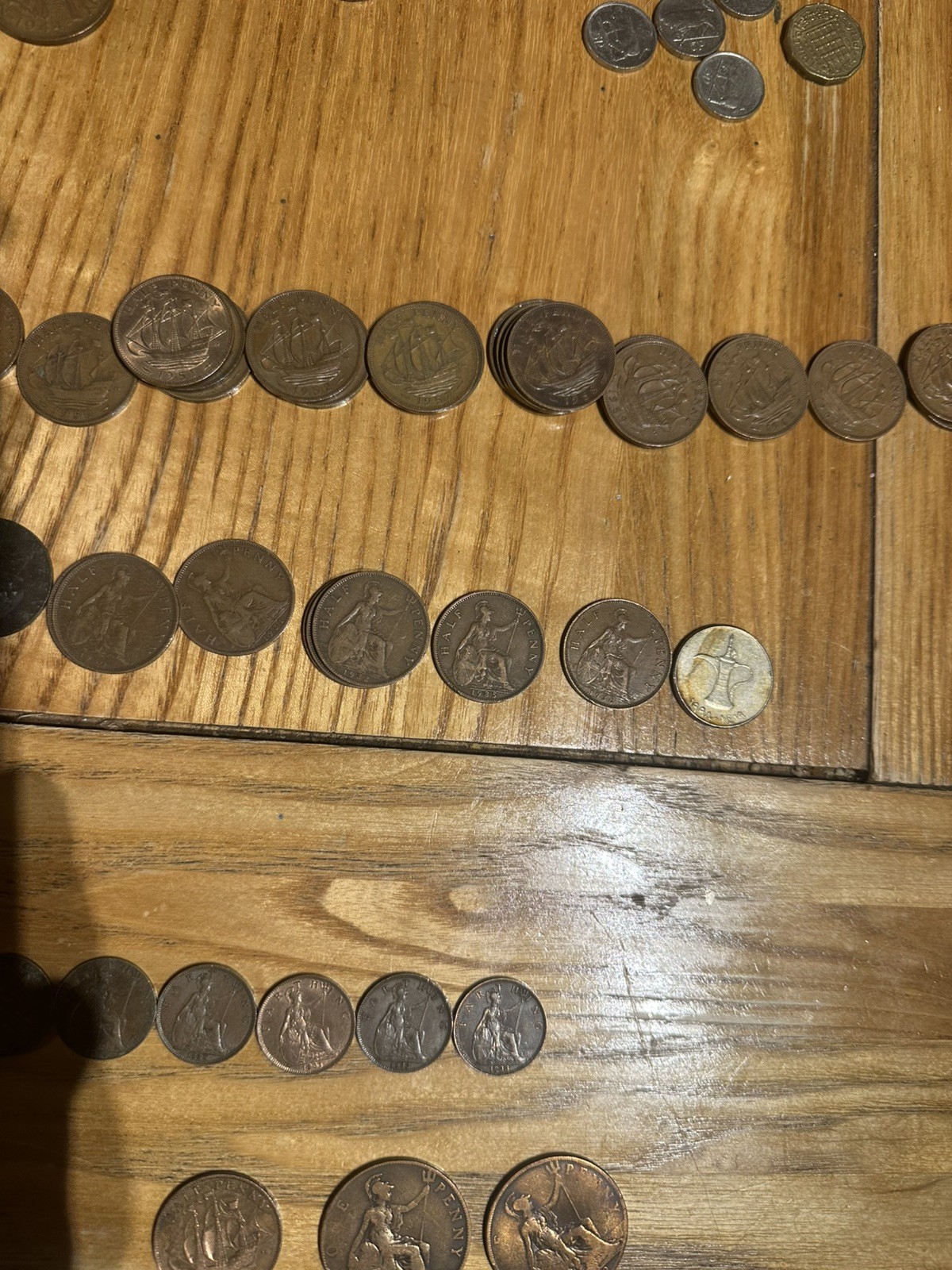 2.9 Kg Bulk Lot Coins UK & foreign & Mixed Dates uk farthings half  pennies etc