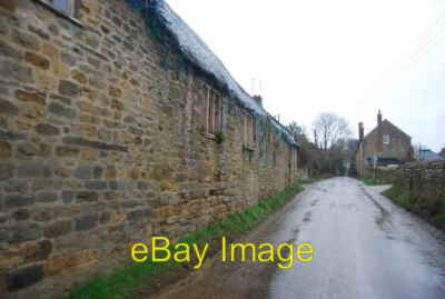 Foto 6x4 Stallungen und Geräteschuppen, Manor Farm Bridport Grade II gelistet. htt c2011