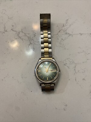 SEIKO GREEN DIAL AUTOMATIC 7006-7079 JAPAN VINTAGE STAINLESS SEIKO GREEN DIAL AUTOMATIC 7006-7079 JAPAN VINTAGE STAINLESS