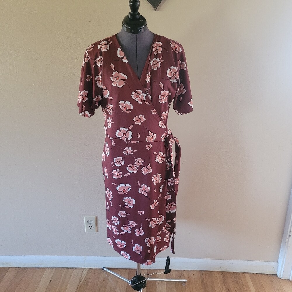 burgundy floral wrap dress Alfani NWT midi red flowy size Medium colorgrp-36484 Stay Chill Blue Polka Color:Limited Polar Night quality touch
