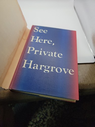See Here, Private Hargrove by Marion Hargrove. Henry Holt & Co., 1942. Hardcover - 第 11/16 張圖片