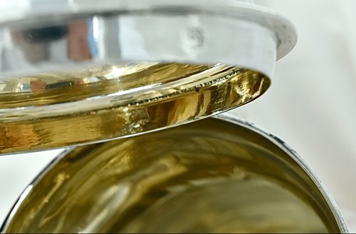 Superb Sterling Silver & Gilt Lidded Quart Tankard, D&C Houle London, 1866: 670g - Picture 14 of 22