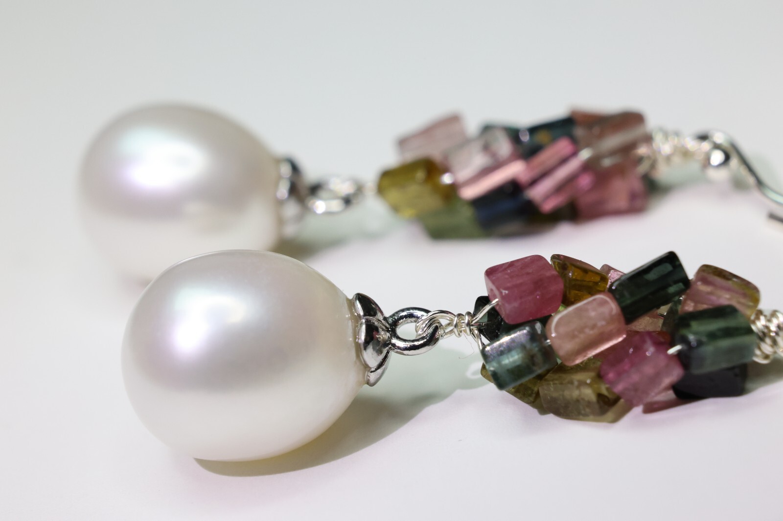 Boucles d'oreilles argent perles de culture et pierre précieuse tourmaline verte