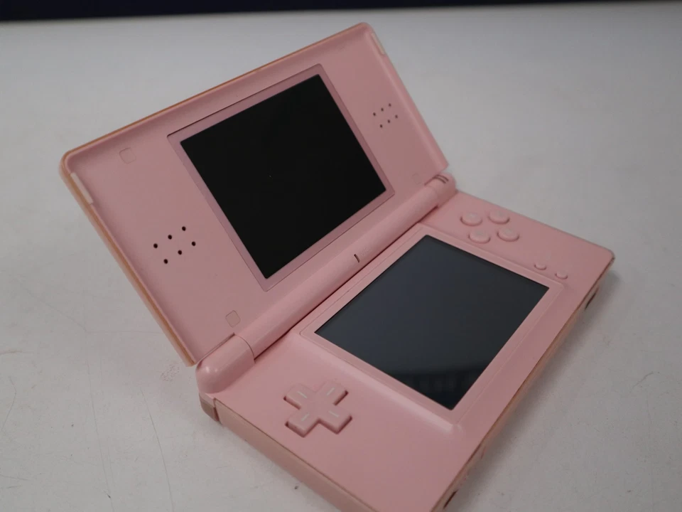 Nintendo DS Lite Pink - NO STYLUS - image 4 of 4