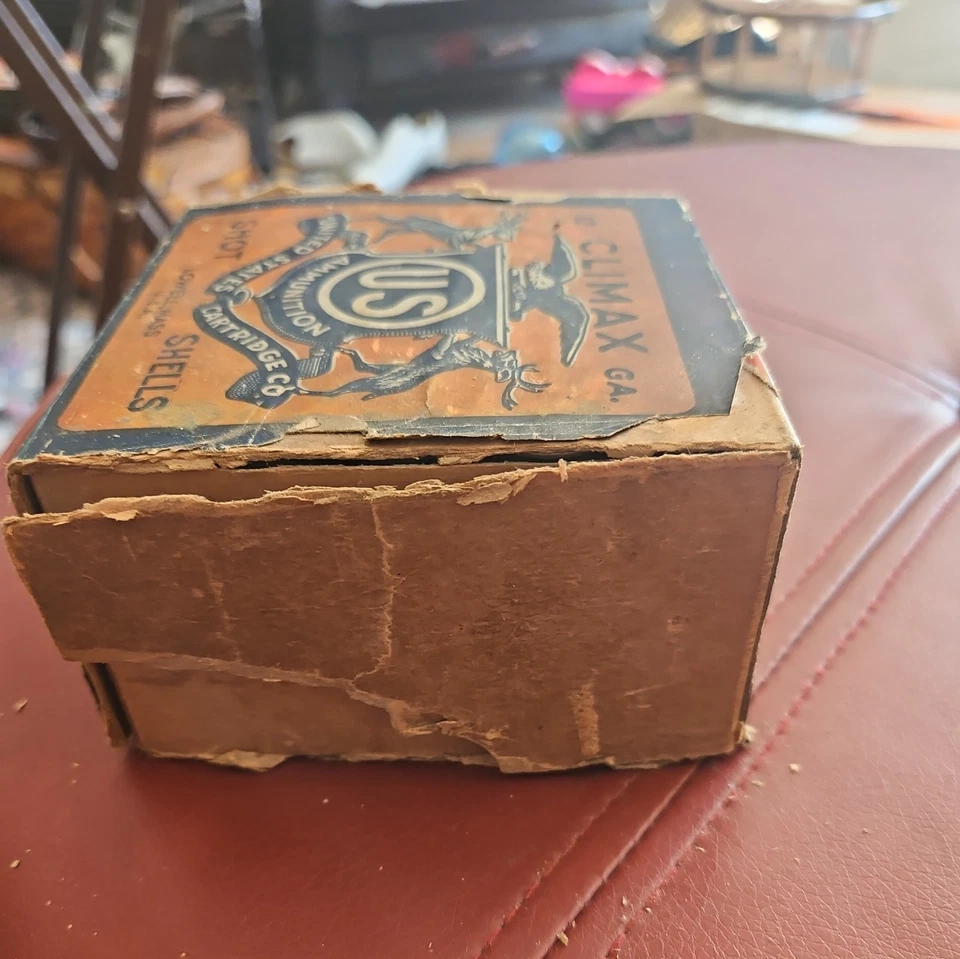 Vintage  USCC 2 piece Climax 12 ga  shotgun shell ammo box empty - Image 3 of 4