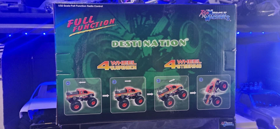 RC Bigfoot Destination Monster Truck Muscle Machines 1:32 NIB Sealed HTF RARE - Image 2 of 4