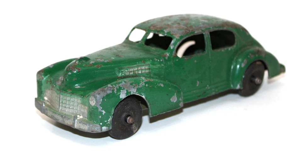 Cadillac Taxi Hubley Diecast 1941 verde 7" con chasis de hojalata años 40 original Foto 2 de 4