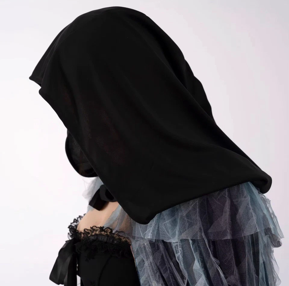 Tela de encaje con capa de diosa de Halloween Foto 3 de 4