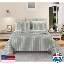 Izod 100 Cotton Percale Pre-Washed Quilt Set Ultra-Soft Reversible Bedding King