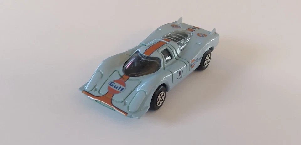 Coche de carreras vintage personalizado Ertl 1/64 Porsche 917 Gulf Foto 2 de 4