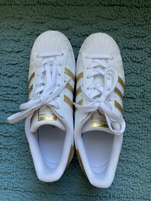 Adidas Women Superstar Sneakers