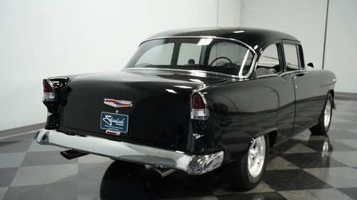 1955 Chevrolet Bel Air/150/210 Restomod - Picture 10 of 12