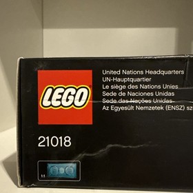 LEGO ARCHITECTURE United Nations Headquarters 21018 New Sealed Box