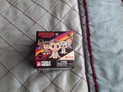 Stranger Things Wackelheld. Netflix. Ideales Weihnachtsgeschenk. Yu Me
