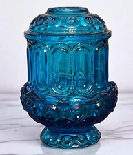 L.E. Smith Vintage Moon And Stars UV Reactive Blue Large Fairy Courting Lamp