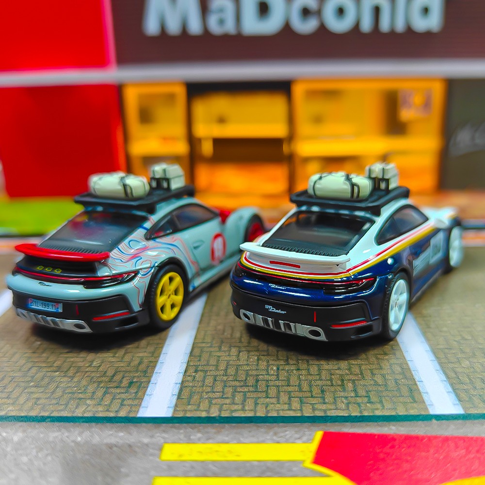 2Pcs MINI GT 1:64 911 Dakar "Uncle Rally" Race #953 1/64 Diecast Model Car