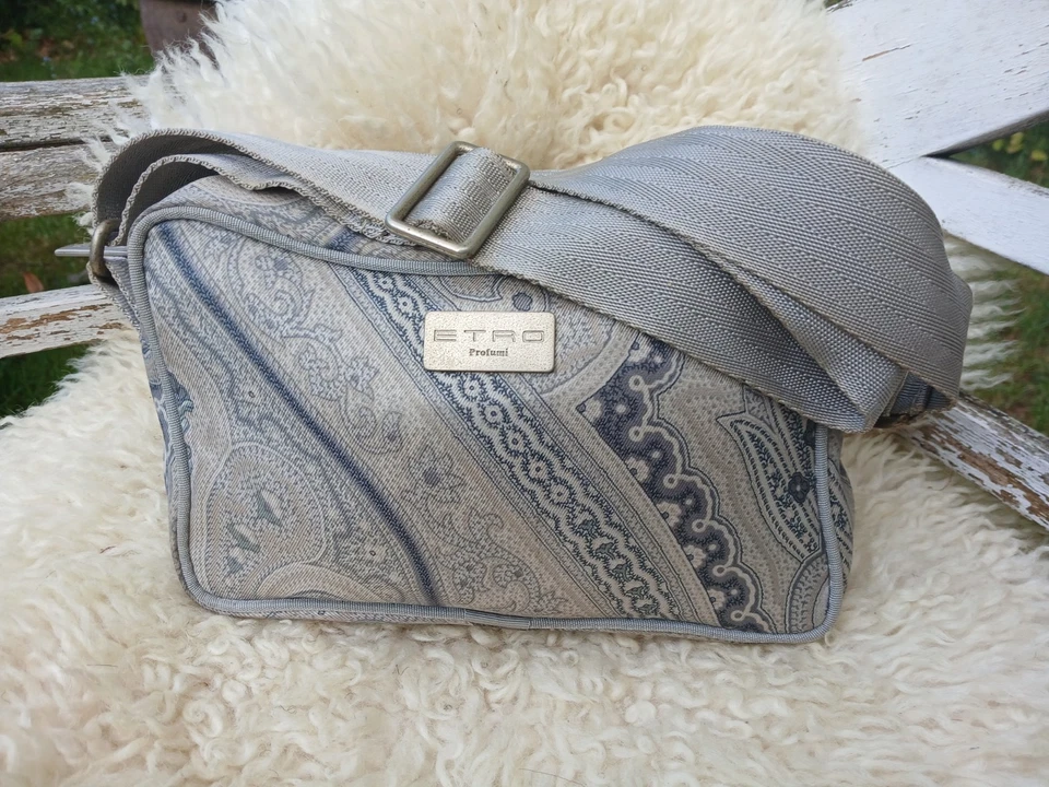 ETRO DESIGNER NYLON CANVAS PAISLEY CROSSBODY MESSENGER BAG USED RRP £335 - Image 2 of 4