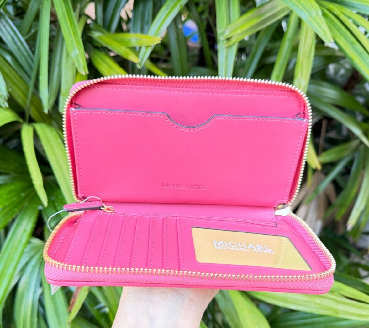 MICHAEL KORS JET SET TRAVEL MULTIFUNCTION LG PHONE WALLET MK LIGHT