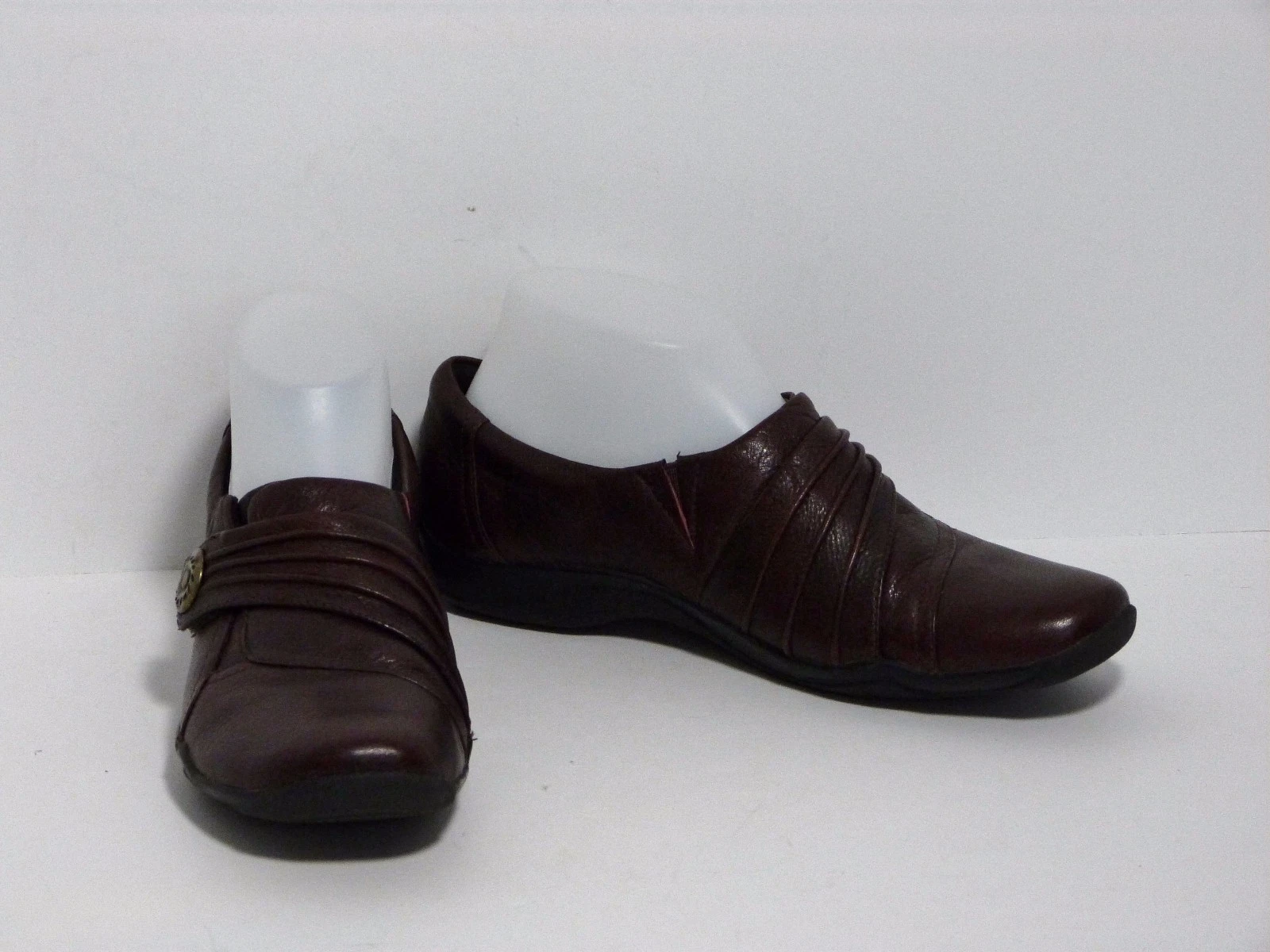 Scarpe mocassino piatto Clarks Artisan Kessa alcova bordeaux pelle donna 7 N usate in ottime condizioni