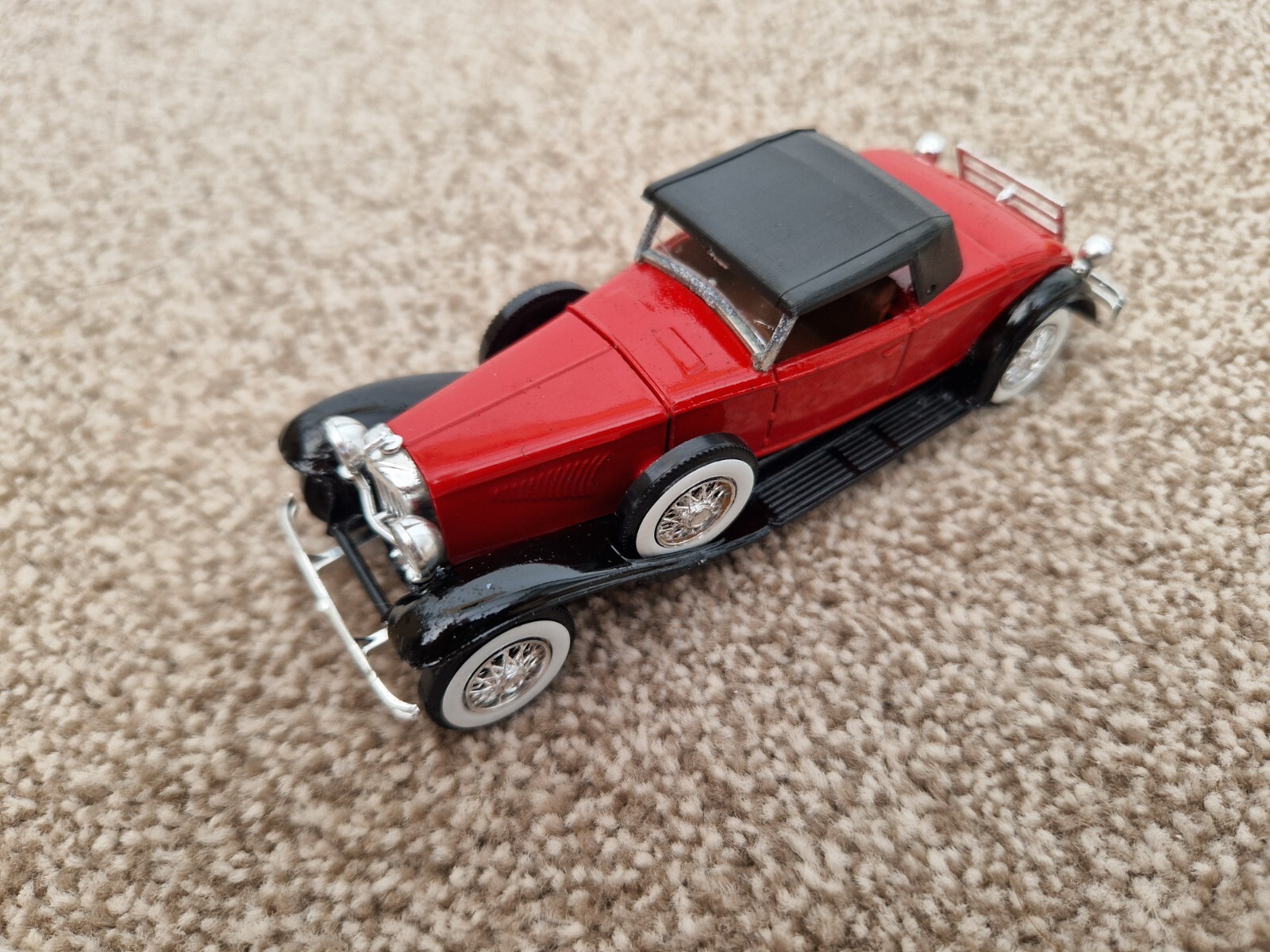 CORGI SOLIDO 1/43 CLASSIC DUESENBERG J DIECAST MODEL CAR