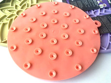 Sodapup Schleckmatte Lick emat Lotus f&uuml;r Nassfutter pink Geschenkidee SPP21413