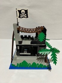 Vintage Lego Pirates Rock Island Refuge Set 6273 Complete Read