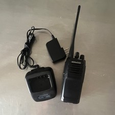 Kenwood NX-1000 series Two-Way Radio with KSC-35S Charger and Power Adapter