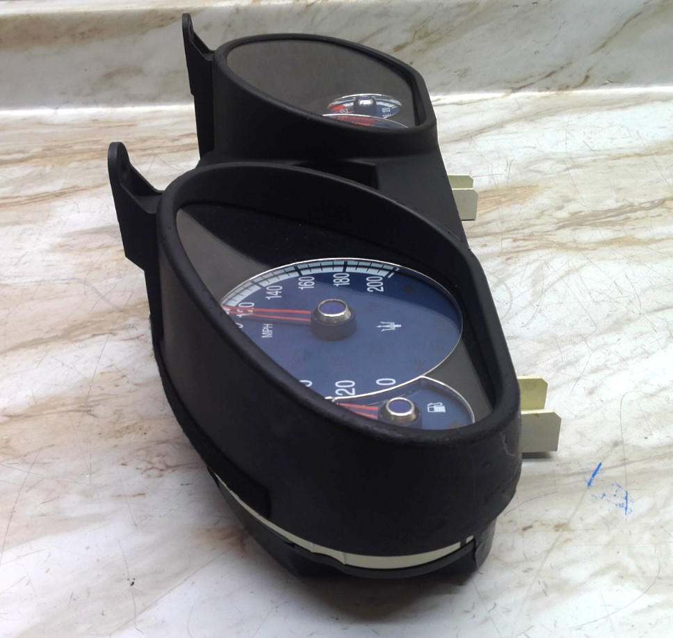 216376 04 to 08 Maserati Quattroporte M139 Instrument Cluster Speedometer OEM