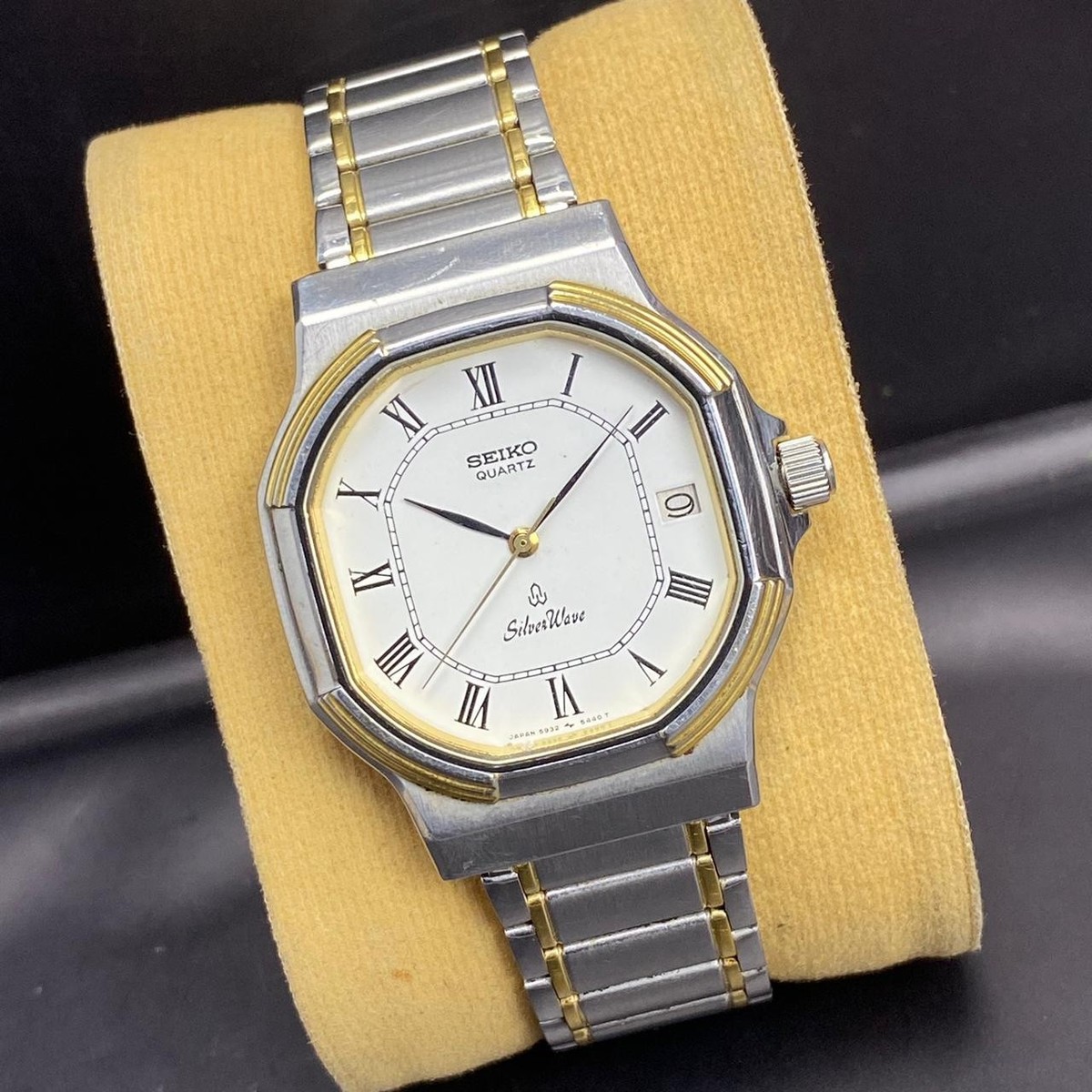 Rare Seiko Silverwave Quartz 5932-5280 Oak Style White Roman Dial