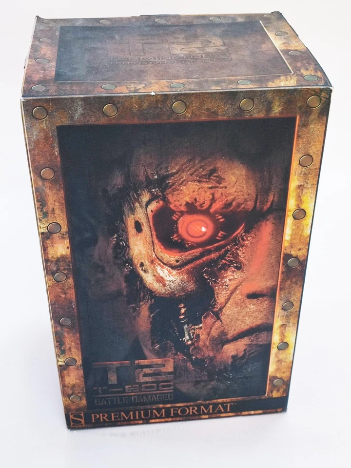 2014 SIDESHOW COLLECTIBLES TERMINATOR 2 T-800 BATTLE DAMAGED 0452/2000 BOXED - Image 4 of 4