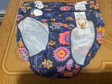Jockey No Panty Line PromiseGrey Floral Hi-Cut Panties- Set of 3- Size 6 NWT