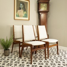 Sedie da pranzo in teak stile danese in tessuto Cotswold panna boucle Attr Erik Buch