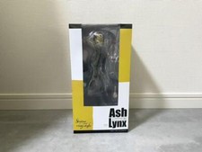 Ash Lynx 1/7 PVC Figure Statue and Ring Style FREEing BANANA FISH C0283