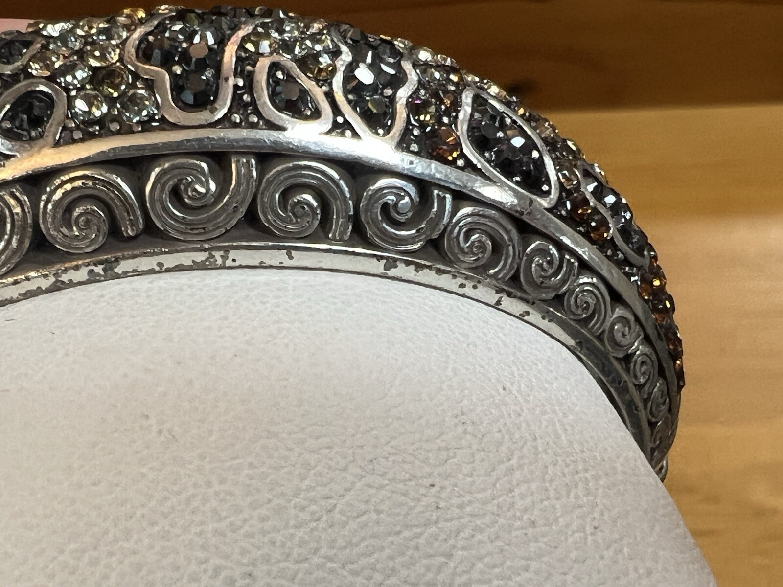 Brighton Rhinestone Leopard Pattern Wide Hinged B… - image 6