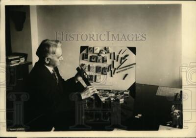 tobacco specialist 1926 Press Photo Tobacco Specialist at Department of Commerce Benjamin Hill