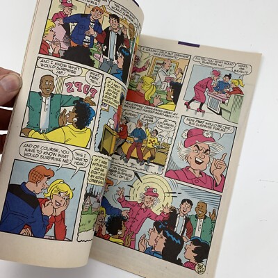 Betty #93 Comic Book Jan 2000 | eBay