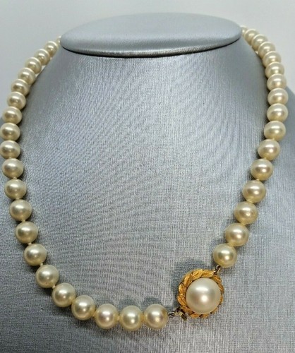 VGT Majorica Faux Pearl Necklace With 