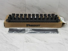 NEW Panduit WMPLFSE PatchLink Horizontal Cable Manager Kit, 1U 