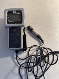 YSI 550A Temperature and Dissolved Oxygen Meter For Parts
